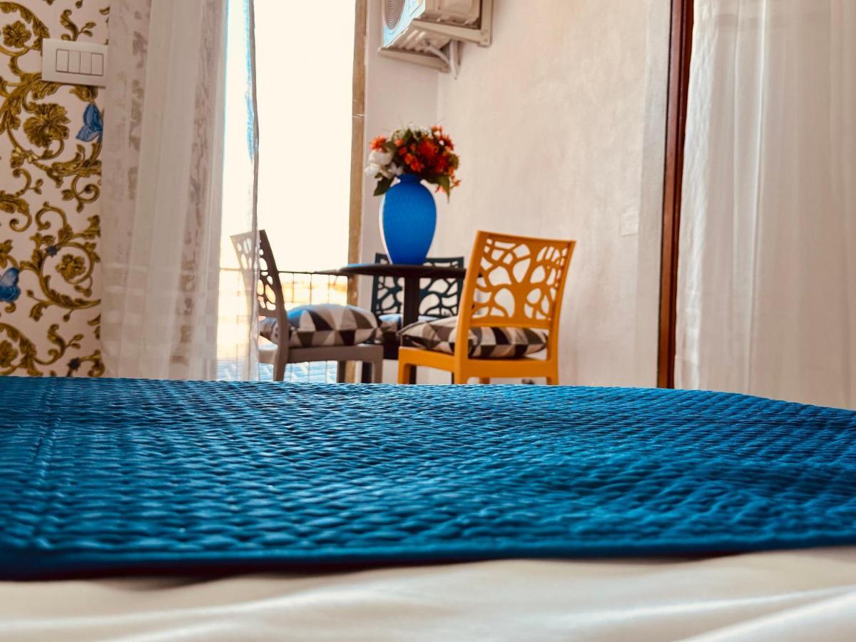 B&B The Sea - Family Rooms - Free Parking Tropea Kültér fotó