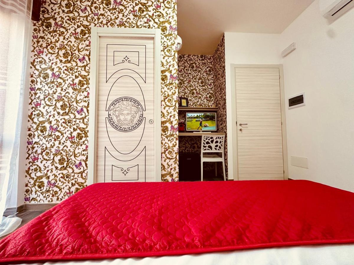 B&B The Sea - Family Rooms - Free Parking Tropea Kültér fotó