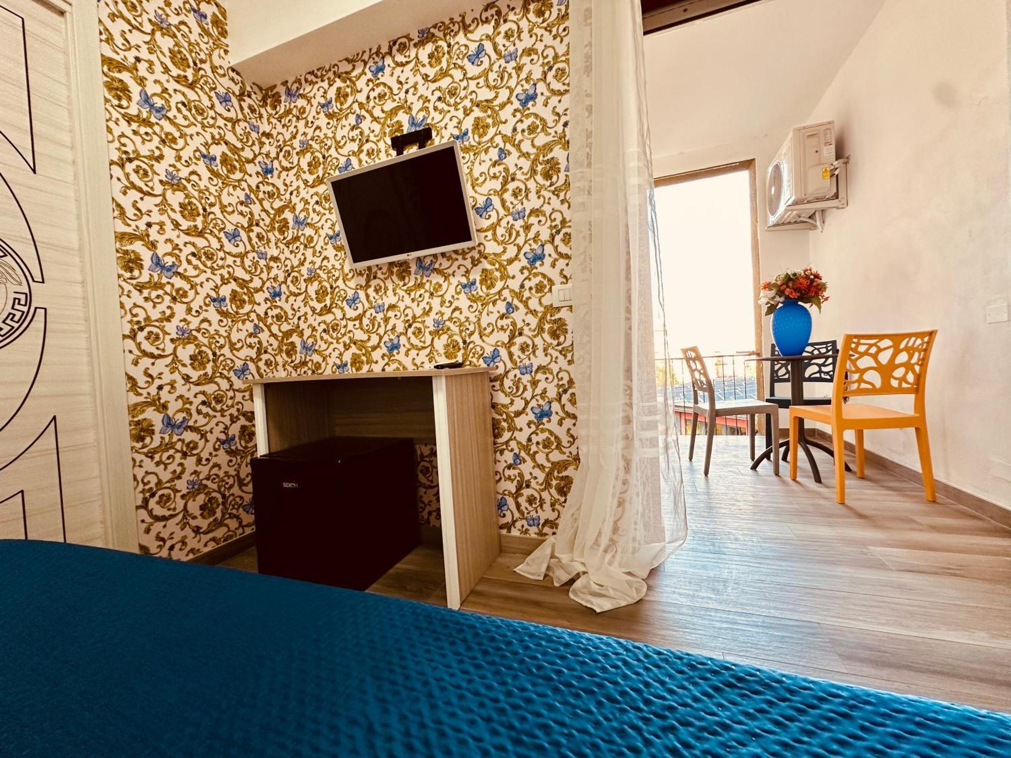 B&B The Sea - Family Rooms - Free Parking Tropea Kültér fotó
